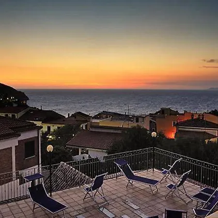 Le Tre Caravelle 酒店 3*