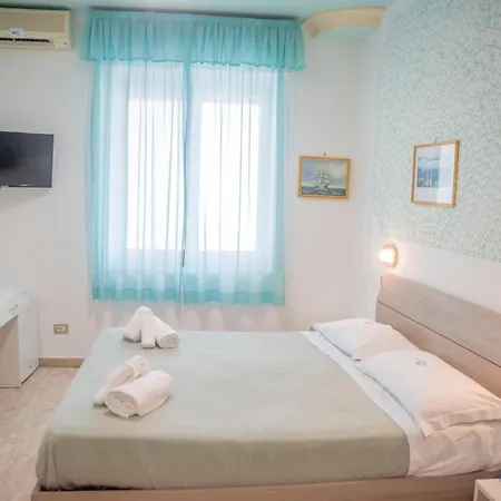 Le Tre Caravelle 3* Palinuro