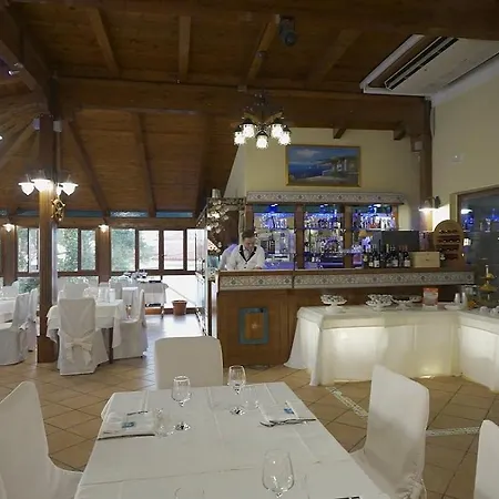Le Tre Caravelle 3* Palinuro