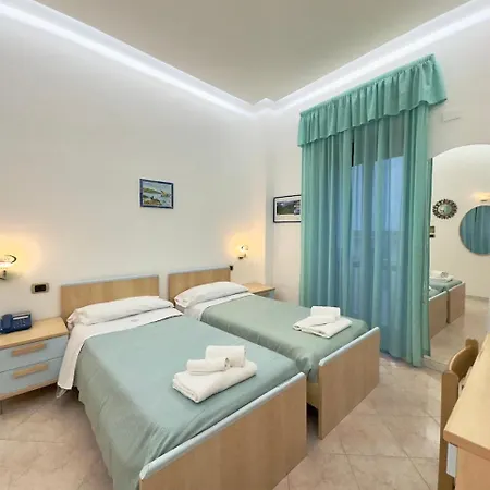 Le Tre Caravelle 3*