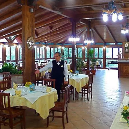 Hotel Le Tre Caravelle