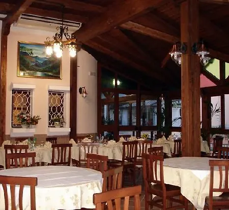 Отель Le Tre Caravelle 3*